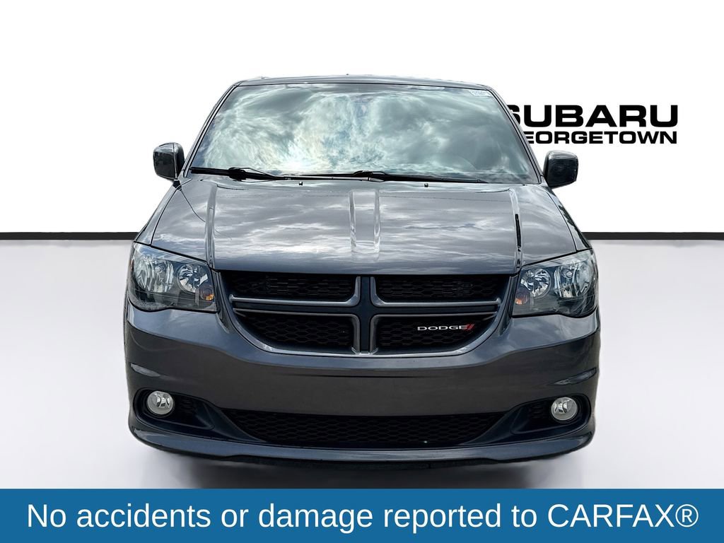 Used 2019 Dodge Grand Caravan GT image 2