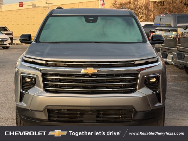 Used 2026 Chevrolet Traverse LT w/ Driver Confidence Package FWD image 8