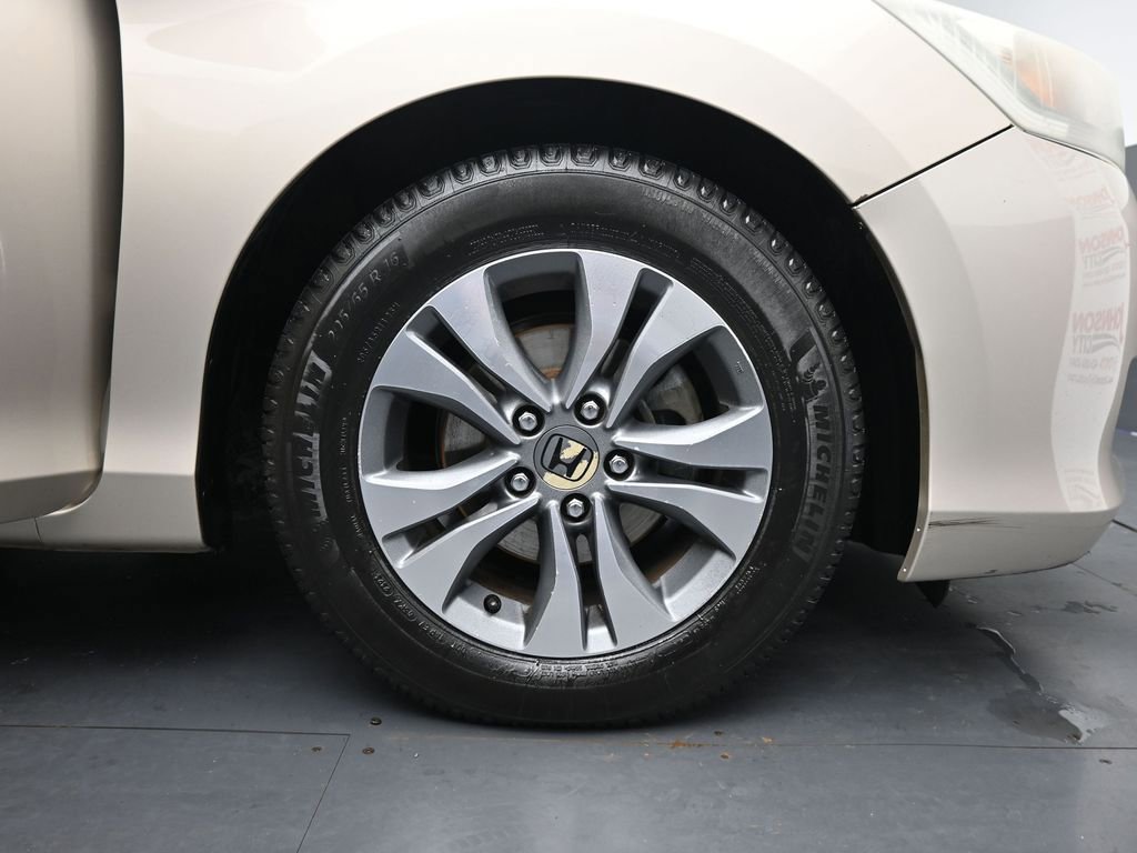Used 2013 Honda Accord LX image 11