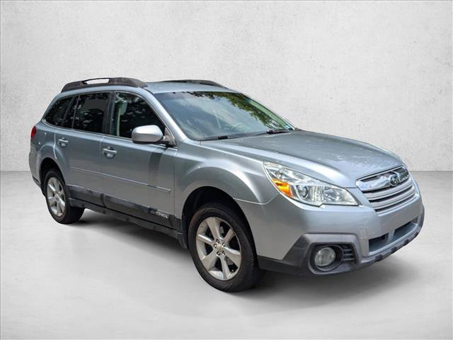 Used 2013 Subaru Outback 2.5i Premium w/ Popular Pkg 3 AWD/4WD image 3