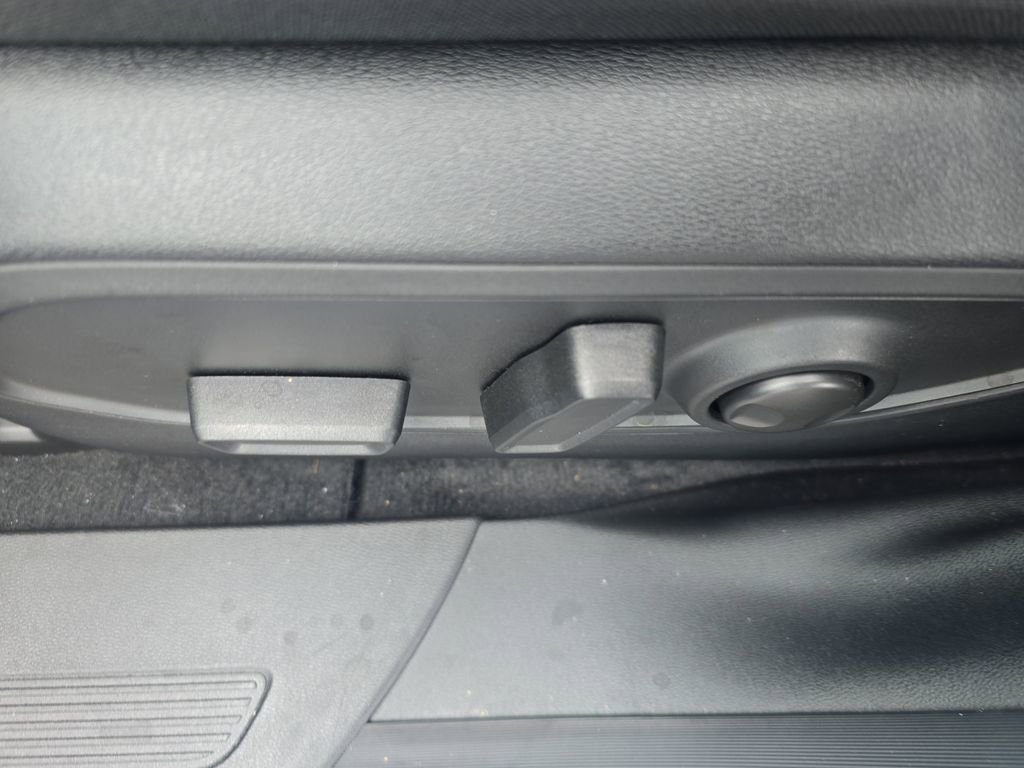 Used 2025 Jeep Wagoneer S Limited image 18