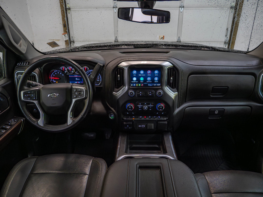 Used 2022 Chevrolet Silverado 1500 LT Trail Boss w/ LT Trail Boss Premium Package AWD/4WD image 22