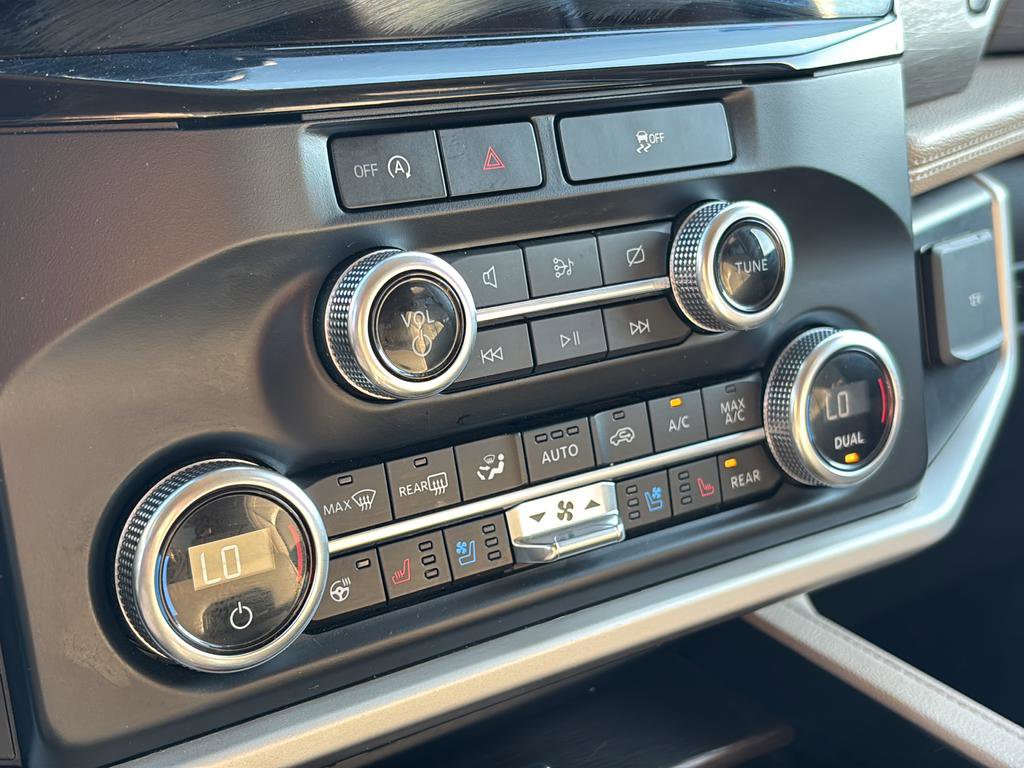 Used 2024 Ford Expedition Limited image 33