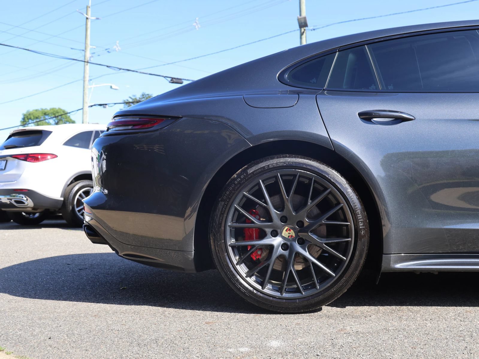 Used 2020 Porsche Panamera GTS w/ Premium Package Plus AWD/4WD image 12