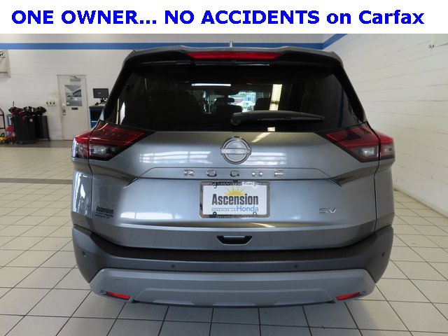 Used 2023 Nissan Rogue SV image 12