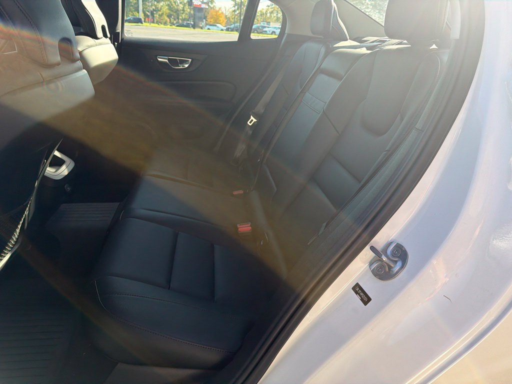 Used 2023 Volvo S60 B5 Core w/ Climate Package FWD image 8