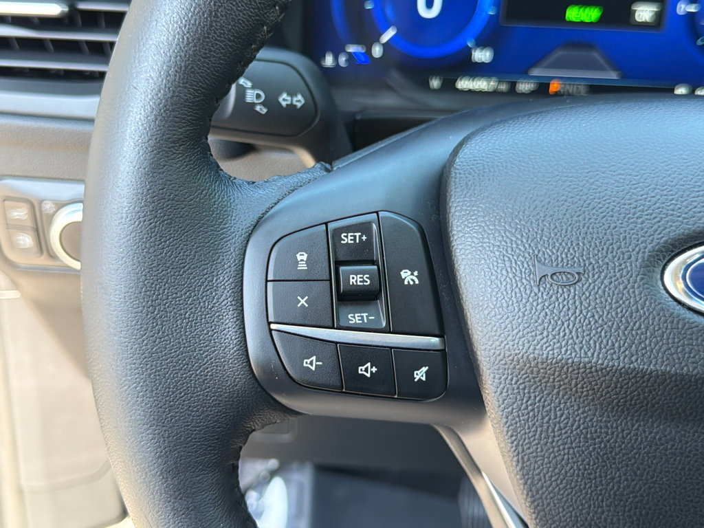 Used 2020 Ford Escape SE Sport FWD image 22