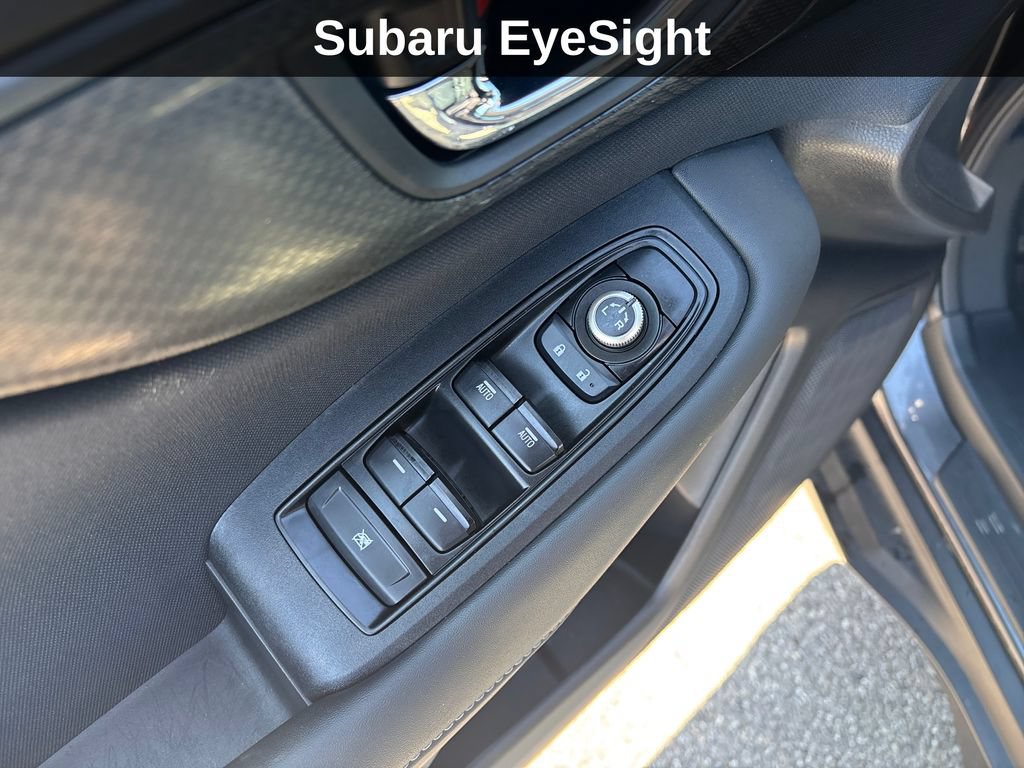Used 2025 Subaru Outback Premium AWD/4WD image 15