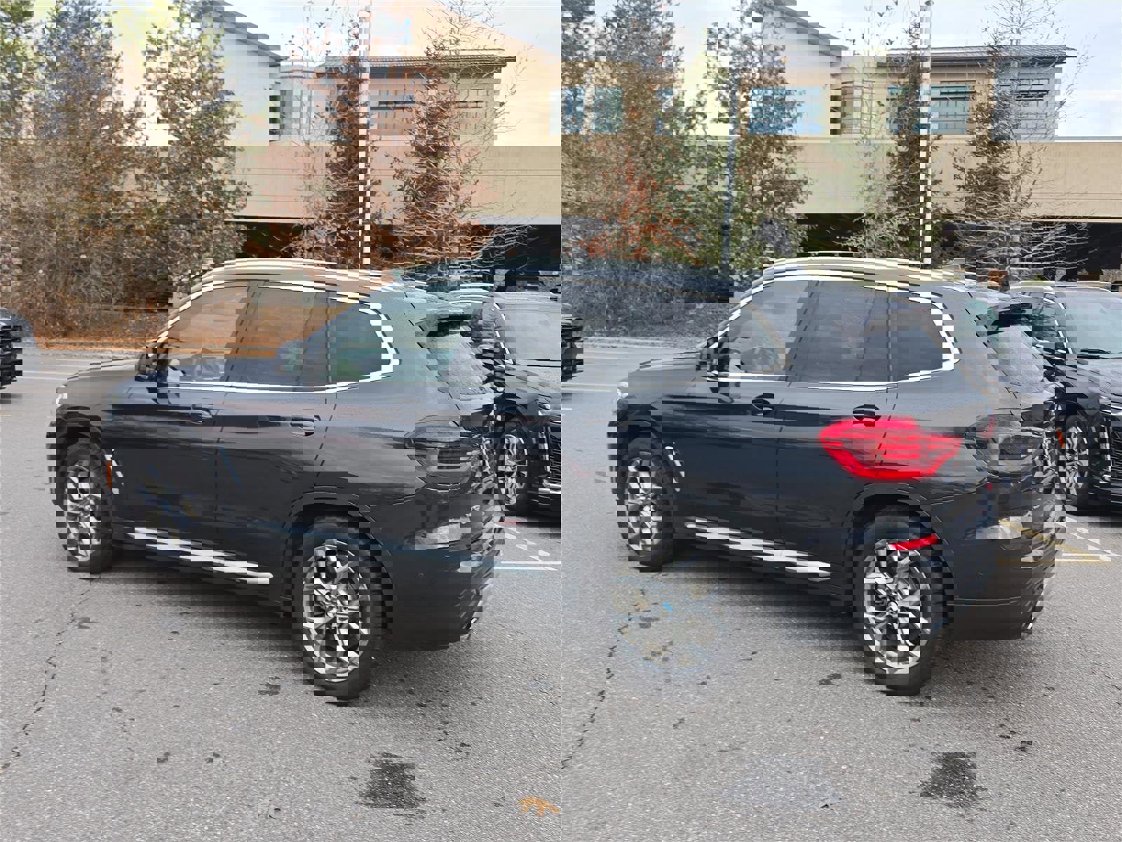 Used 2020 BMW X3 xDrive30i w/ Premium Package image 7