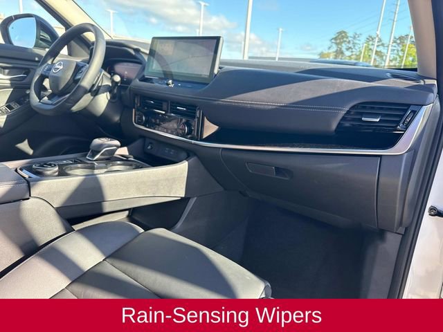 Used 2025 Nissan Rogue SL w/ Tech Package image 19