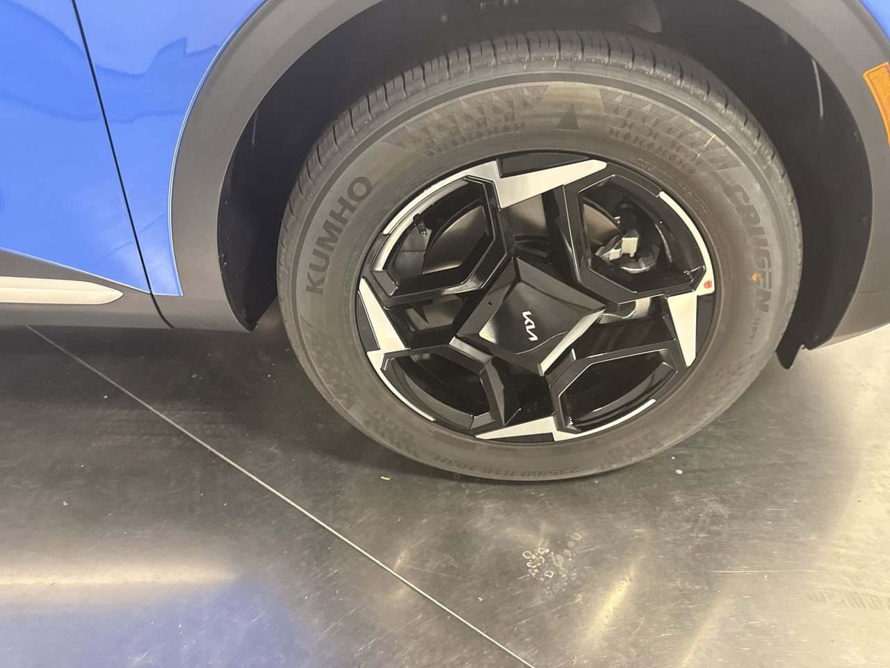 New 2026 Kia Sportage EX w/ EX Panorama Roof Package image 14