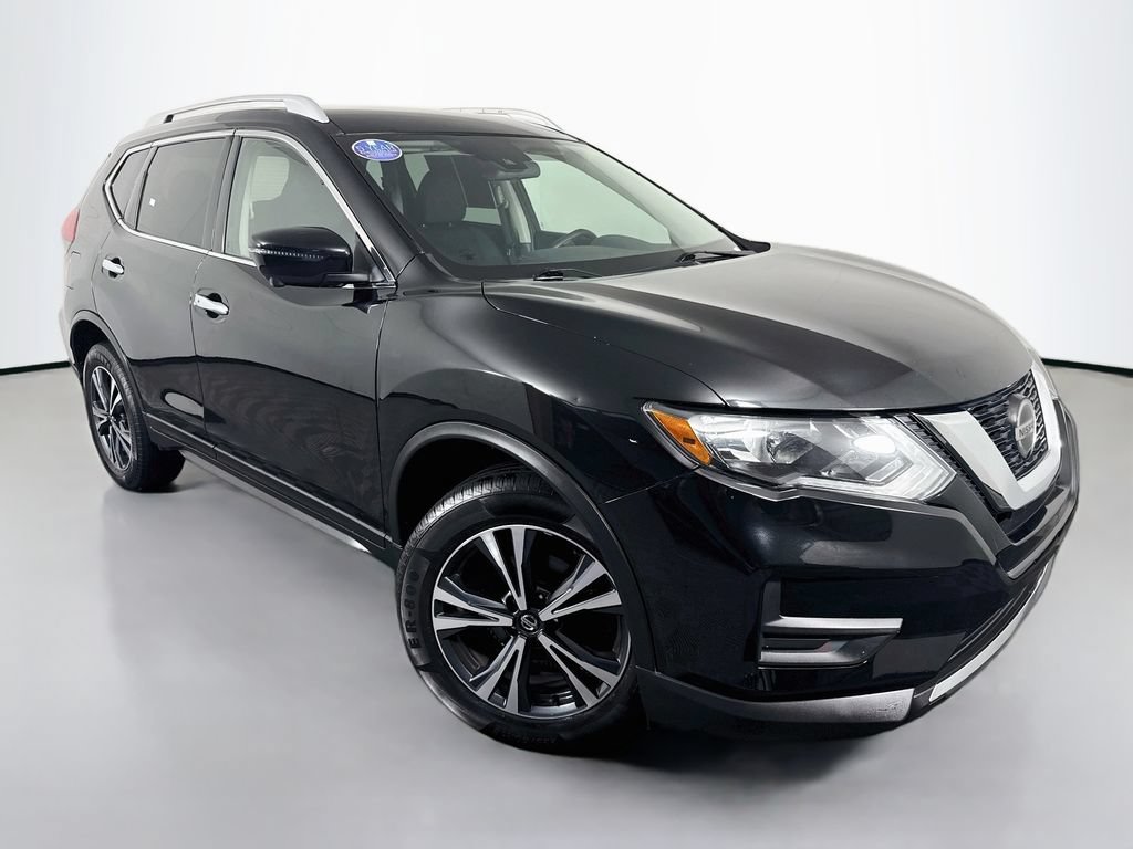Used 2020 Nissan Rogue SV w/ Premium Package AWD/4WD image 3
