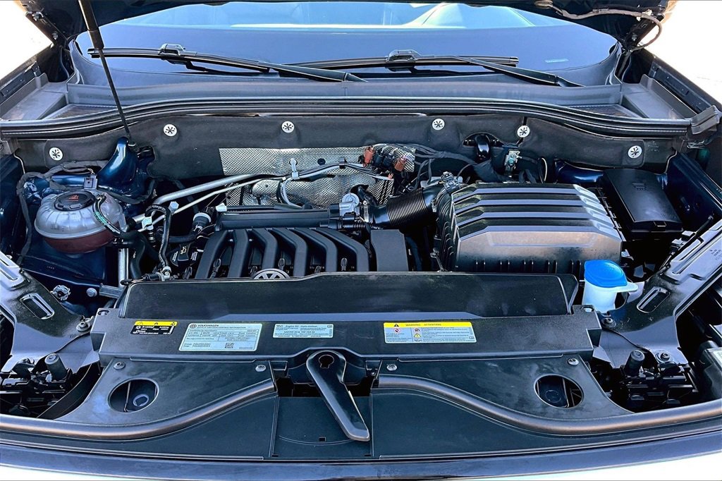 Used 2023 Volkswagen Atlas Cross Sport SE w/ Panoramic Sunroof Package image 10