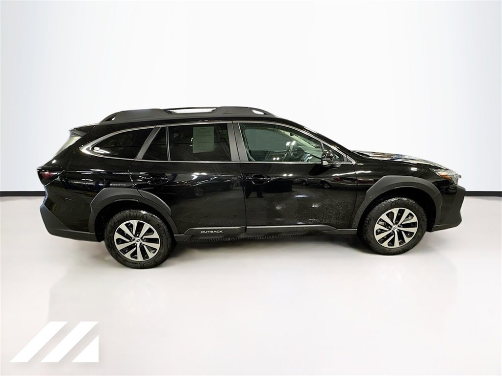 Certified 2025 Subaru Outback Premium image 4