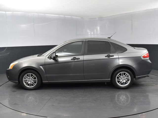 Used 2010 Ford Focus SE FWD image 6