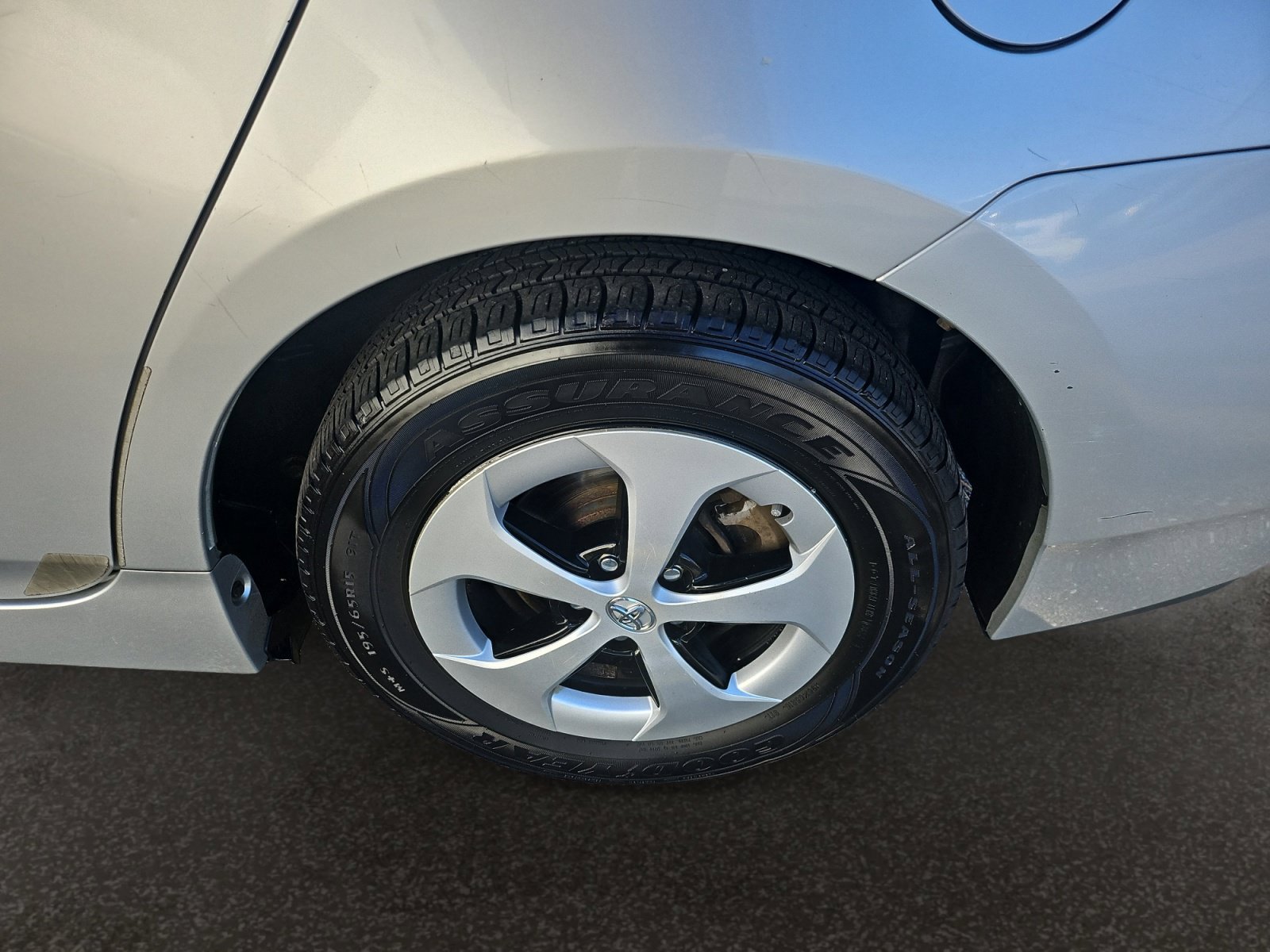 Used 2012 Toyota Prius Two FWD image 43