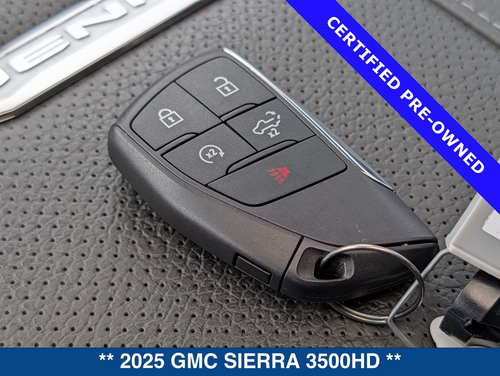 Used 2025 GMC Sierra 3500 Denali w/ Denali Reserve Package AWD/4WD image 38