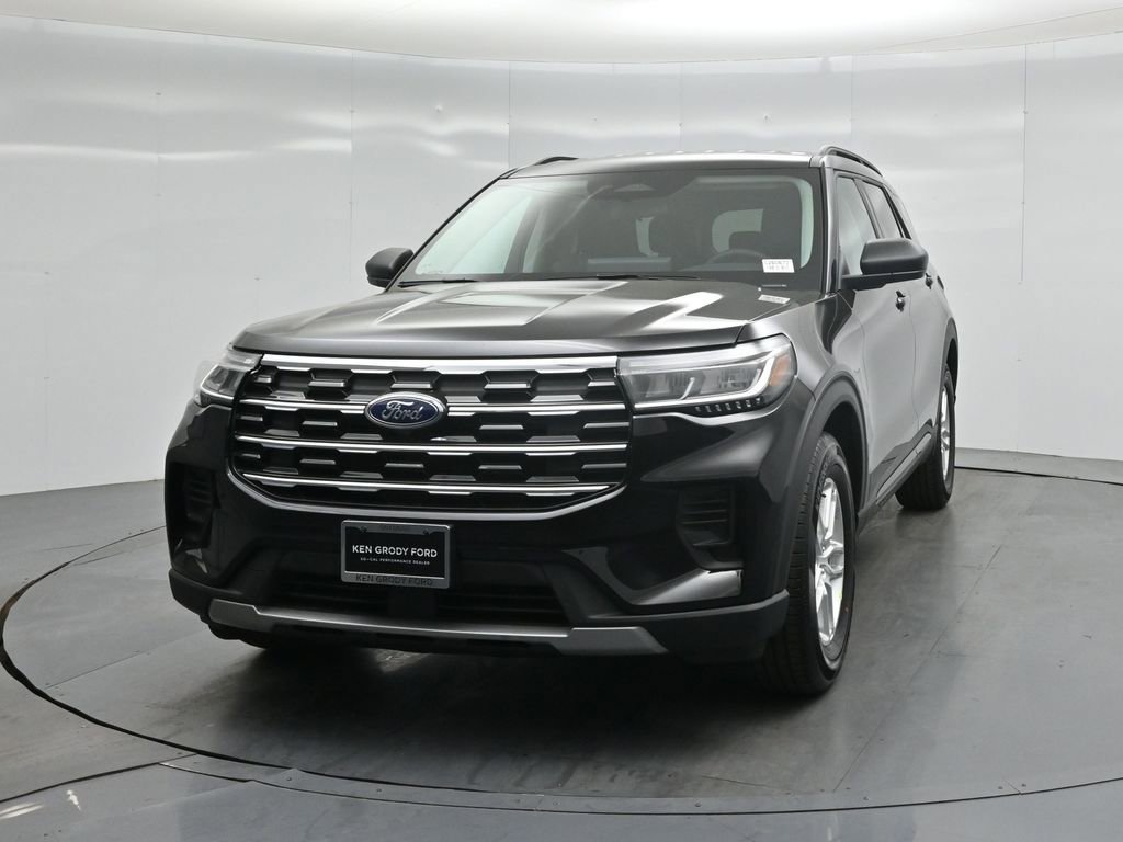 New 2026 Ford Explorer Active RWD image 55