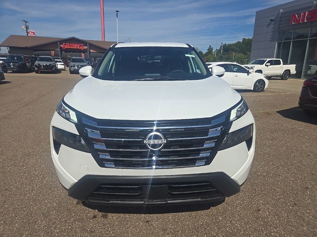 New 2026 Nissan Rogue SV image 2