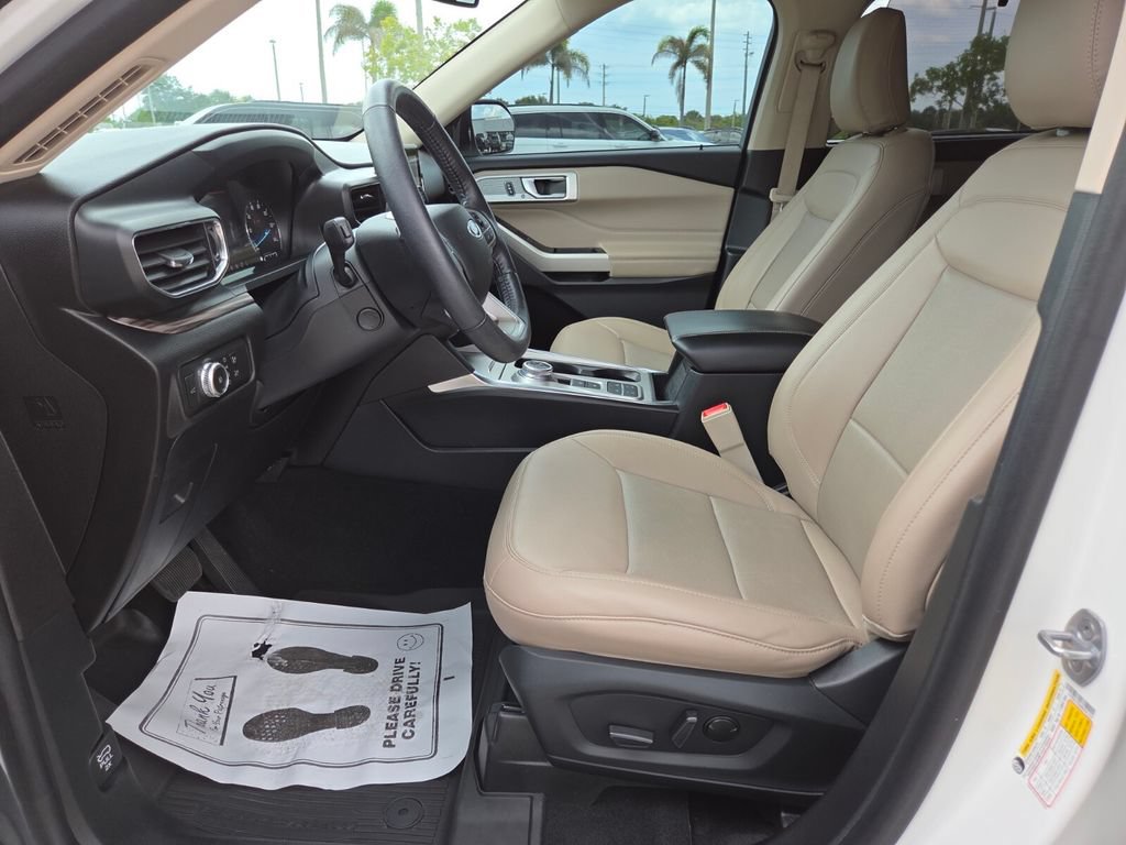 Used 2021 Ford Explorer Limited w/ Equipment Group 301A RWD image 30