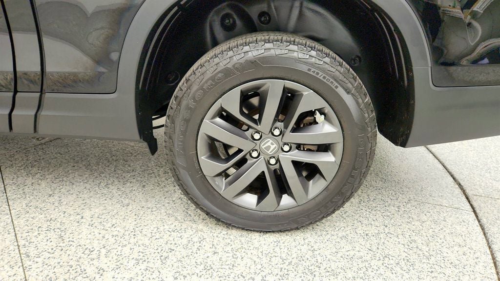 Used 2021 Honda Ridgeline Sport image 9