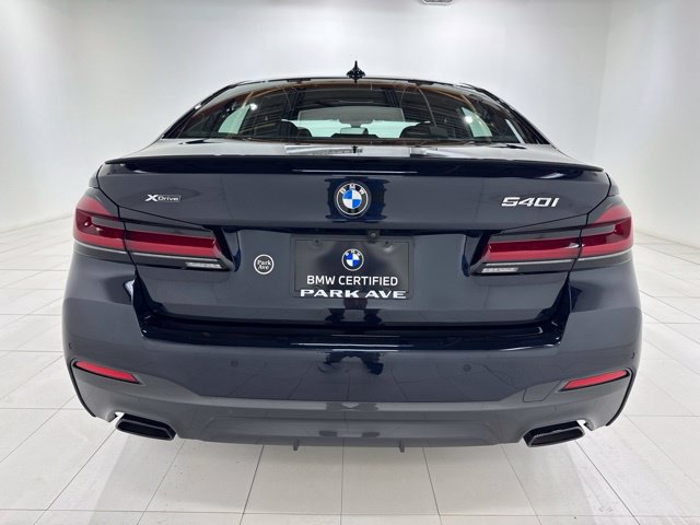 Certified 2023 BMW 540i xDrive w/ M Sport Package AWD/4WD image 4