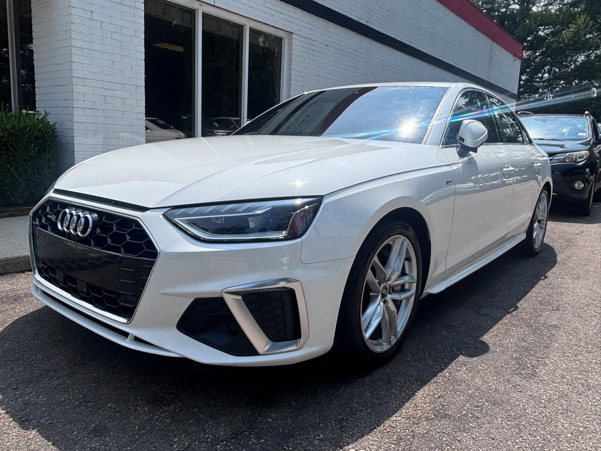 Used 2023 Audi A4 2.0T Premium Plus AWD/4WD image 2