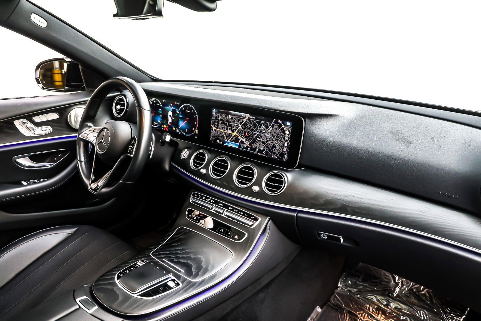 Used 2022 Mercedes-Benz E 350 Sedan image 16