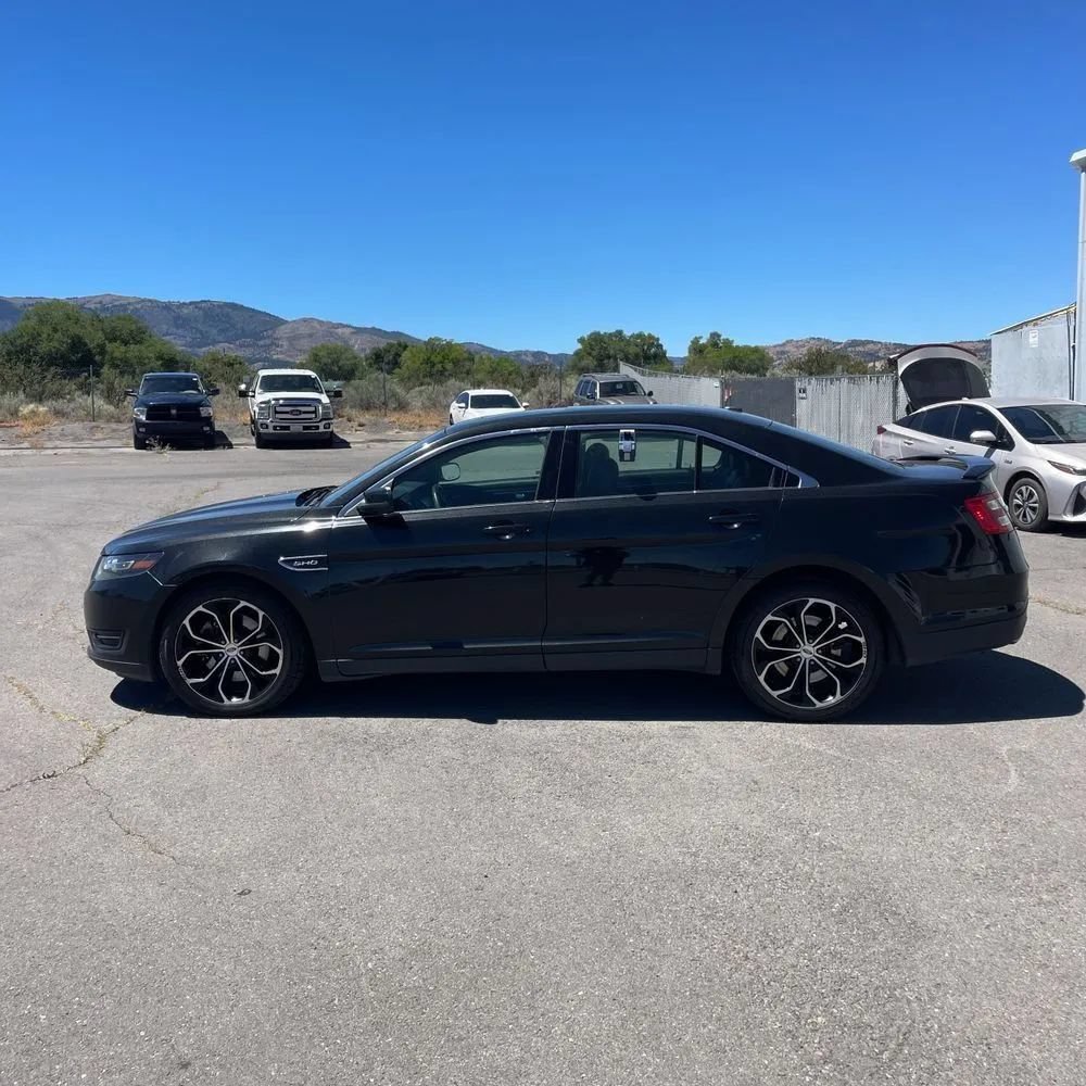 Used 2015 Ford Taurus SHO w/ Equipment Group 401A AWD/4WD image 3