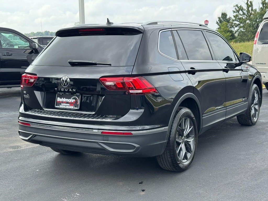 Used 2023 Volkswagen Tiguan SE FWD image 4