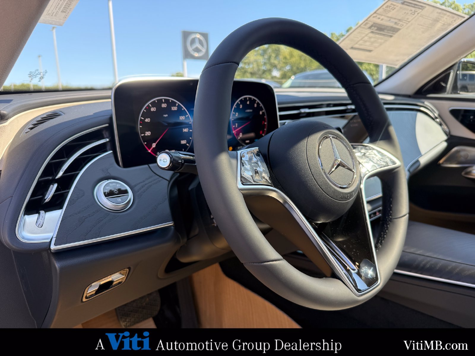 New 2027 Mercedes-Benz E 450 4MATIC Sedan image 12