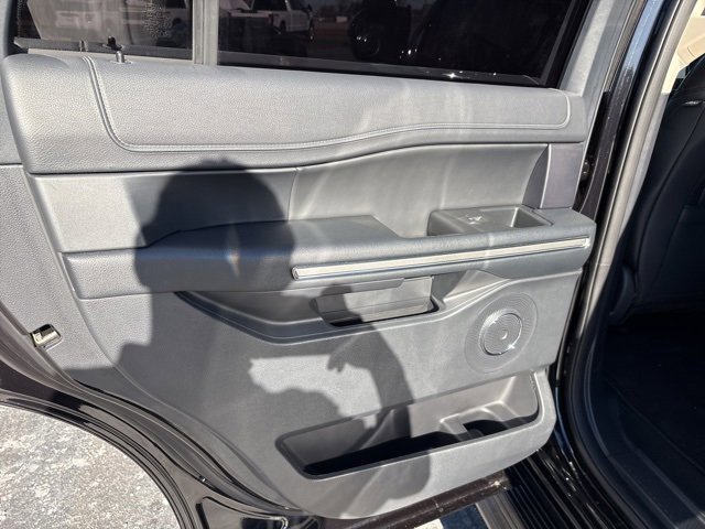 Used 2024 Ford Expedition XLT image 22