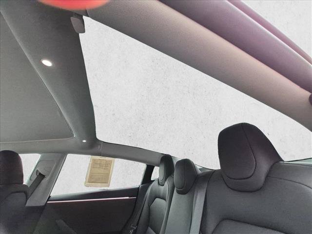 Used 2025 Tesla Model 3 Long Range RWD image 19
