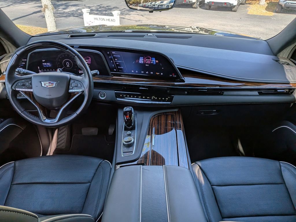 Certified 2022 Cadillac Escalade Premium Luxury image 16