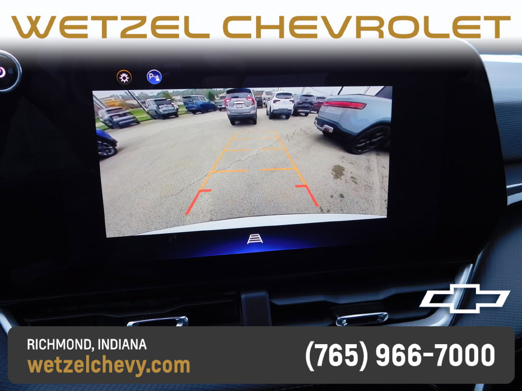 Used 2025 Chevrolet Equinox LT AWD/4WD image 32