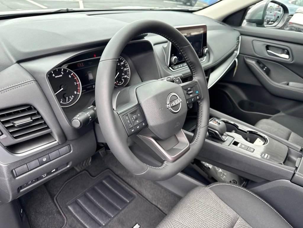 New 2026 Nissan Rogue SV FWD image 23