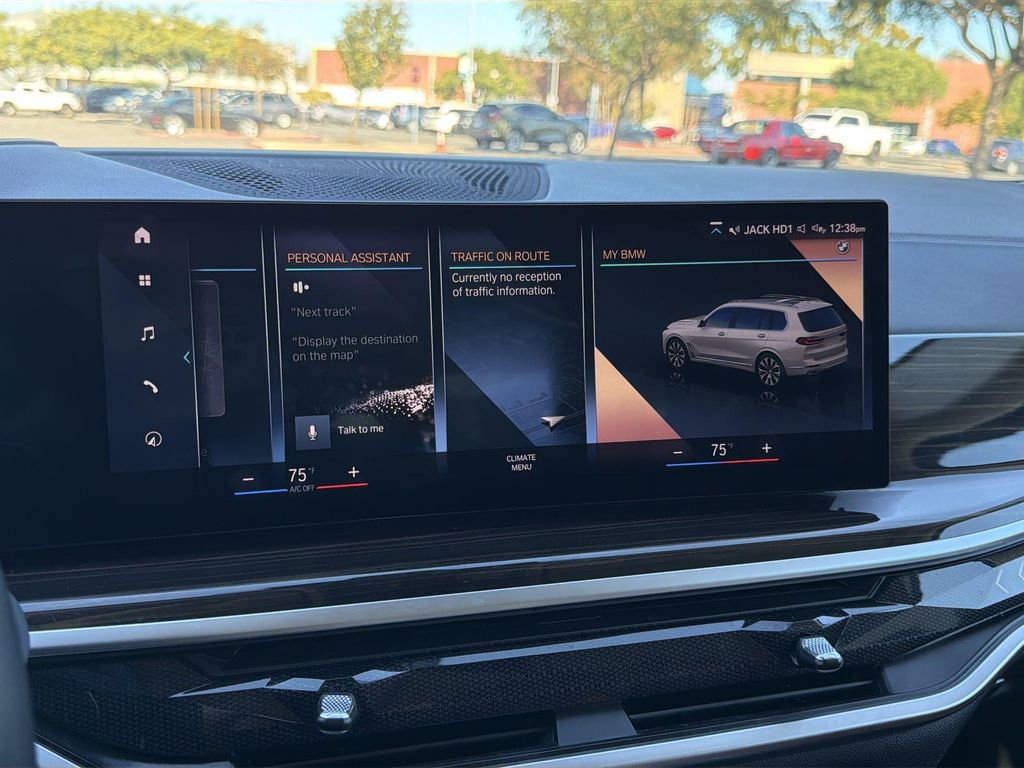 Used 2023 BMW X7 xDrive40i image 17