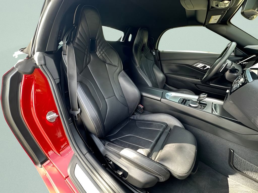 Used 2020 BMW Z4 sDrive30i w/ M Sport Package RWD image 22