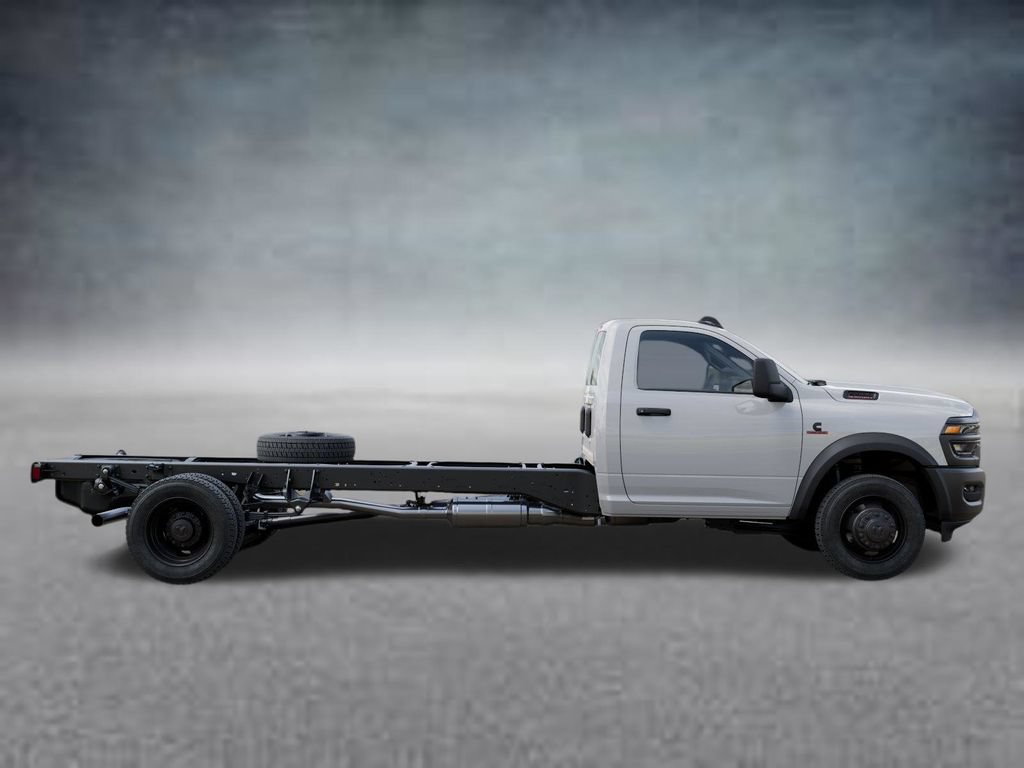 New 2025 RAM 5500 Tradesman w/ Max Tow Package AWD/4WD image 21