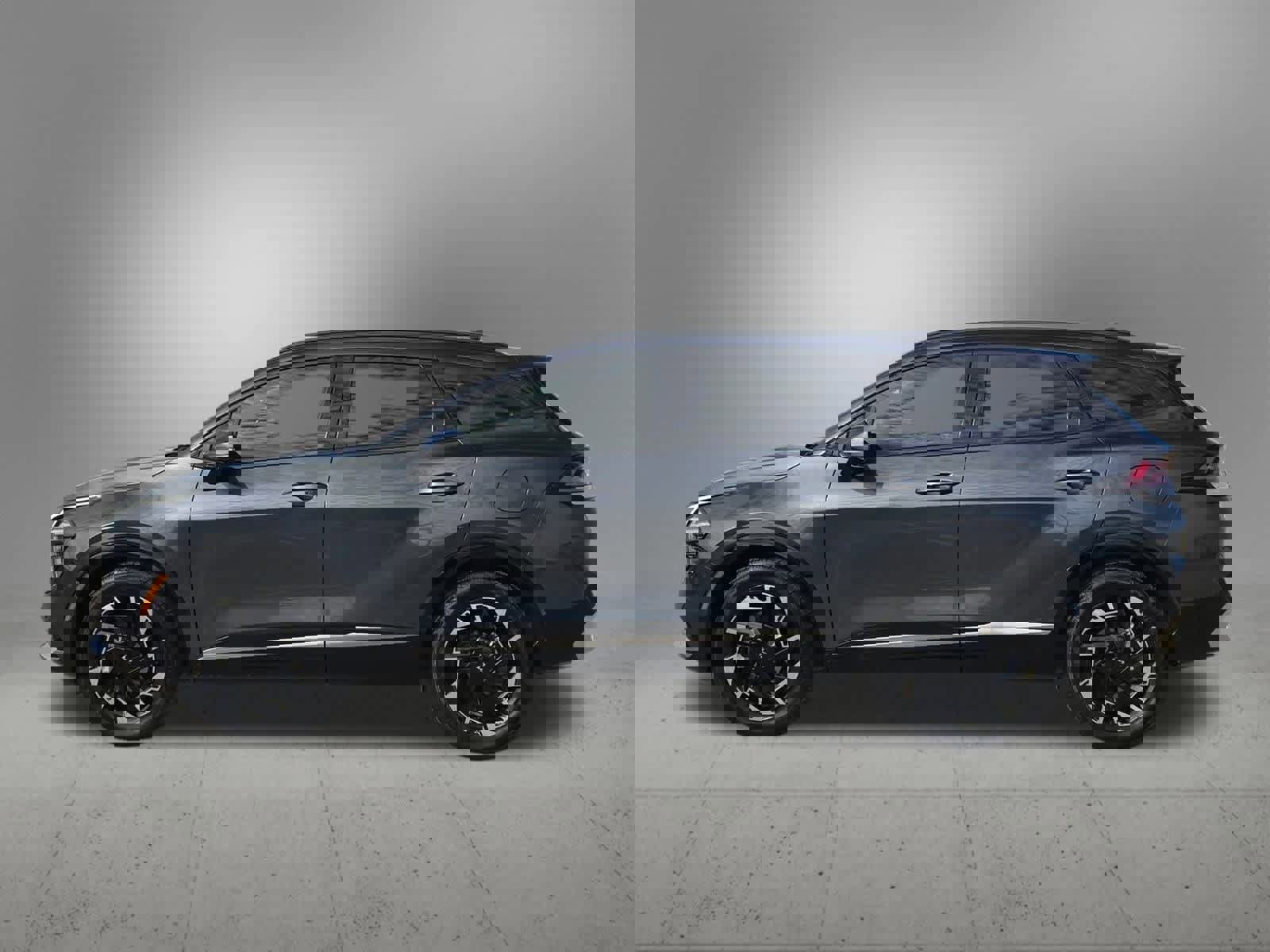 Used 2024 Kia Sportage SX image 3