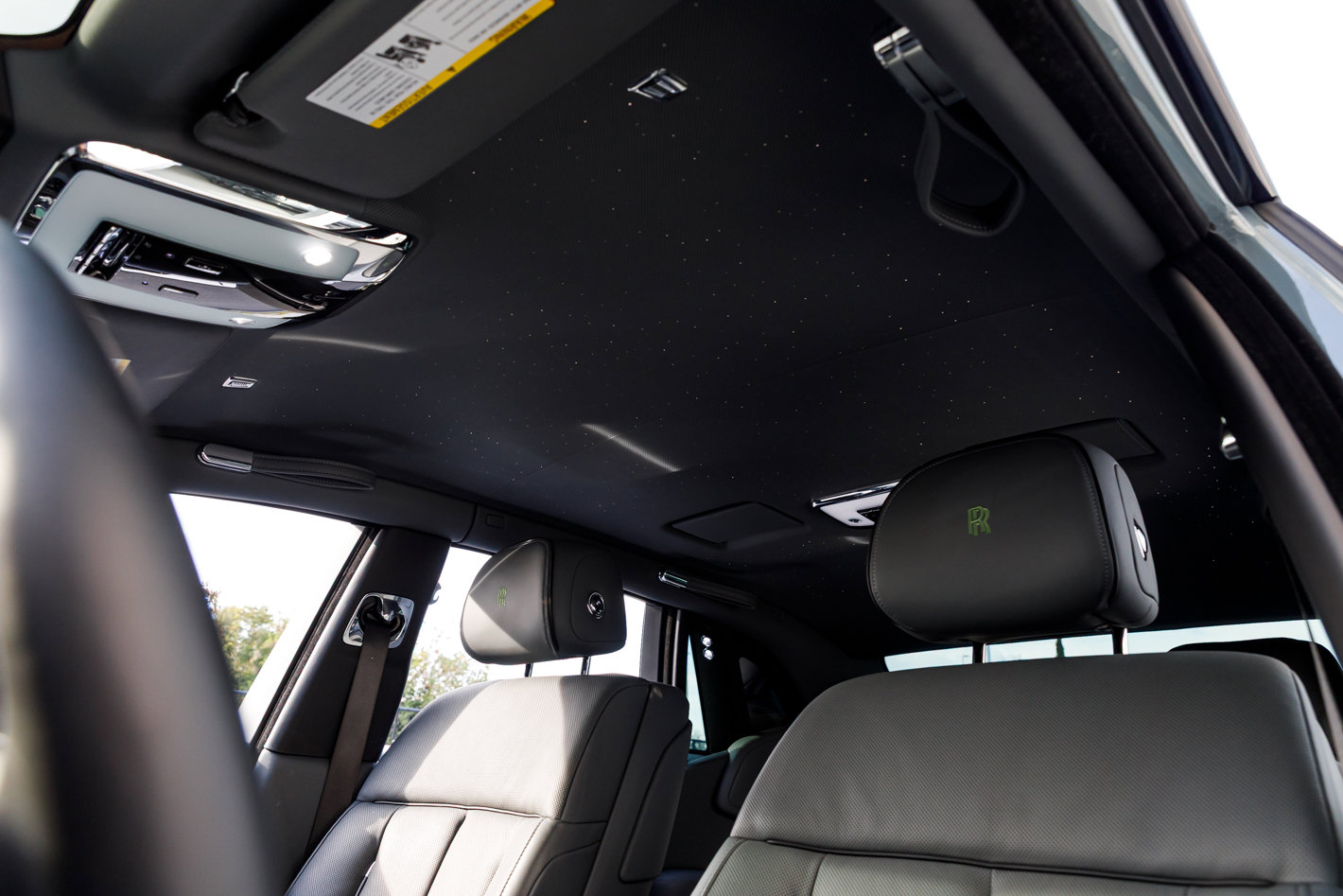 Certified 2023 Rolls-Royce Phantom Sedan w/ The Phantom Package image 31