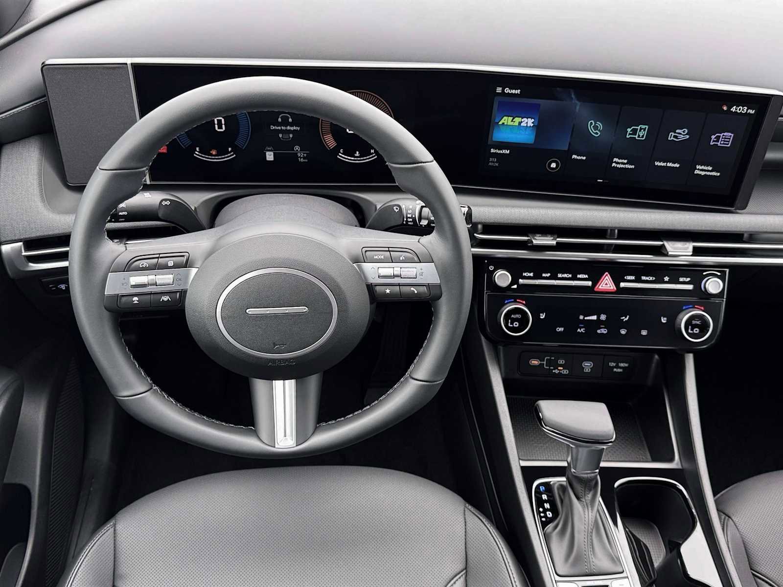 New 2026 Hyundai Tucson XRT image 17