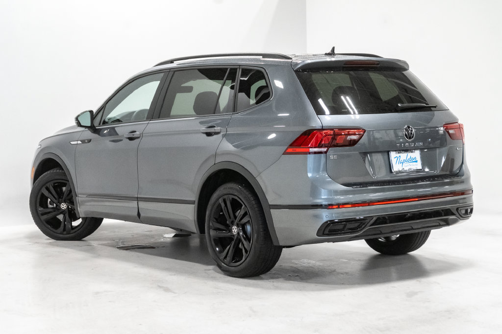 Used 2023 Volkswagen Tiguan SE R-Line AWD/4WD image 28