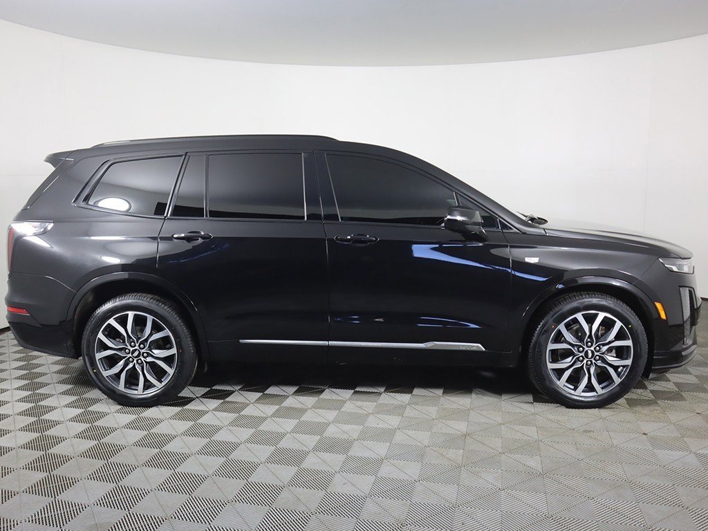 Used 2021 Cadillac XT6 Sport image 22