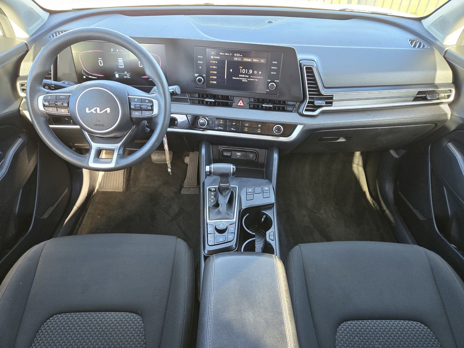 Used 2024 Kia Sportage LX image 10