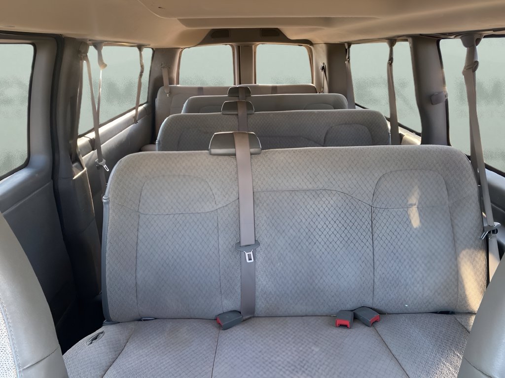 Used 2025 Chevrolet Express 3500 LS RWD image 12