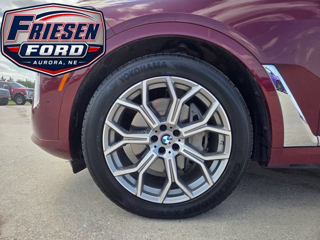 Used 2024 BMW X7 xDrive40i w/ Climate Comfort Package AWD/4WD image 8