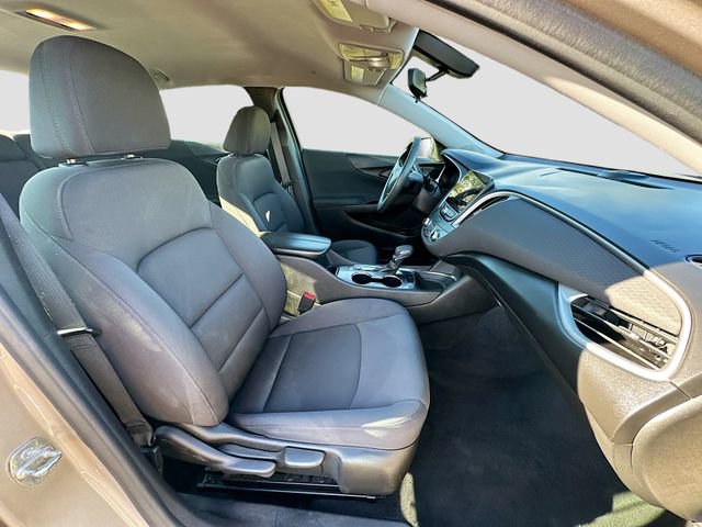 Used 2022 Chevrolet Malibu LT image 27