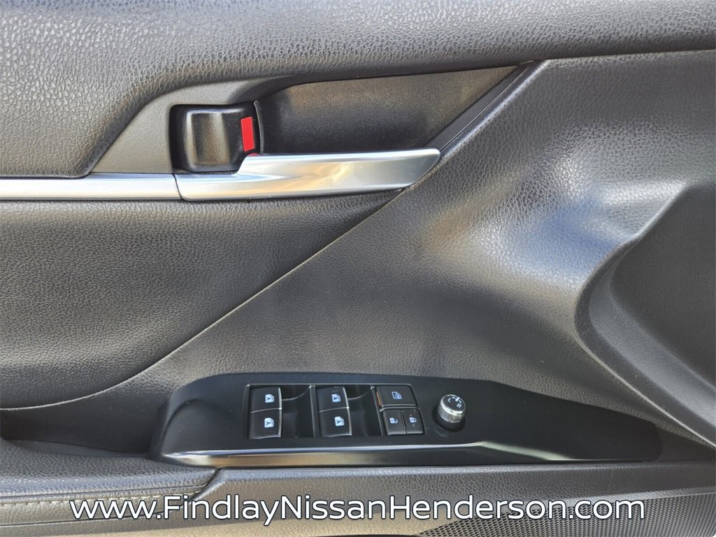 Used 2020 Toyota Camry XSE image 20