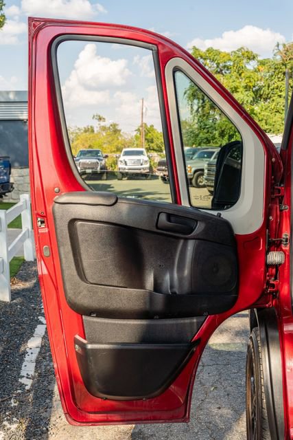 Used 2019 RAM ProMaster 2500 w/ Mopar Trailer Tow Group image 18